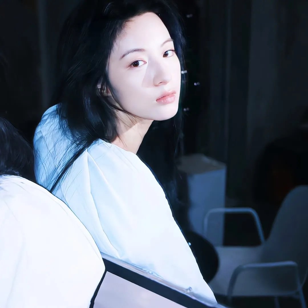 爱你是很痛的